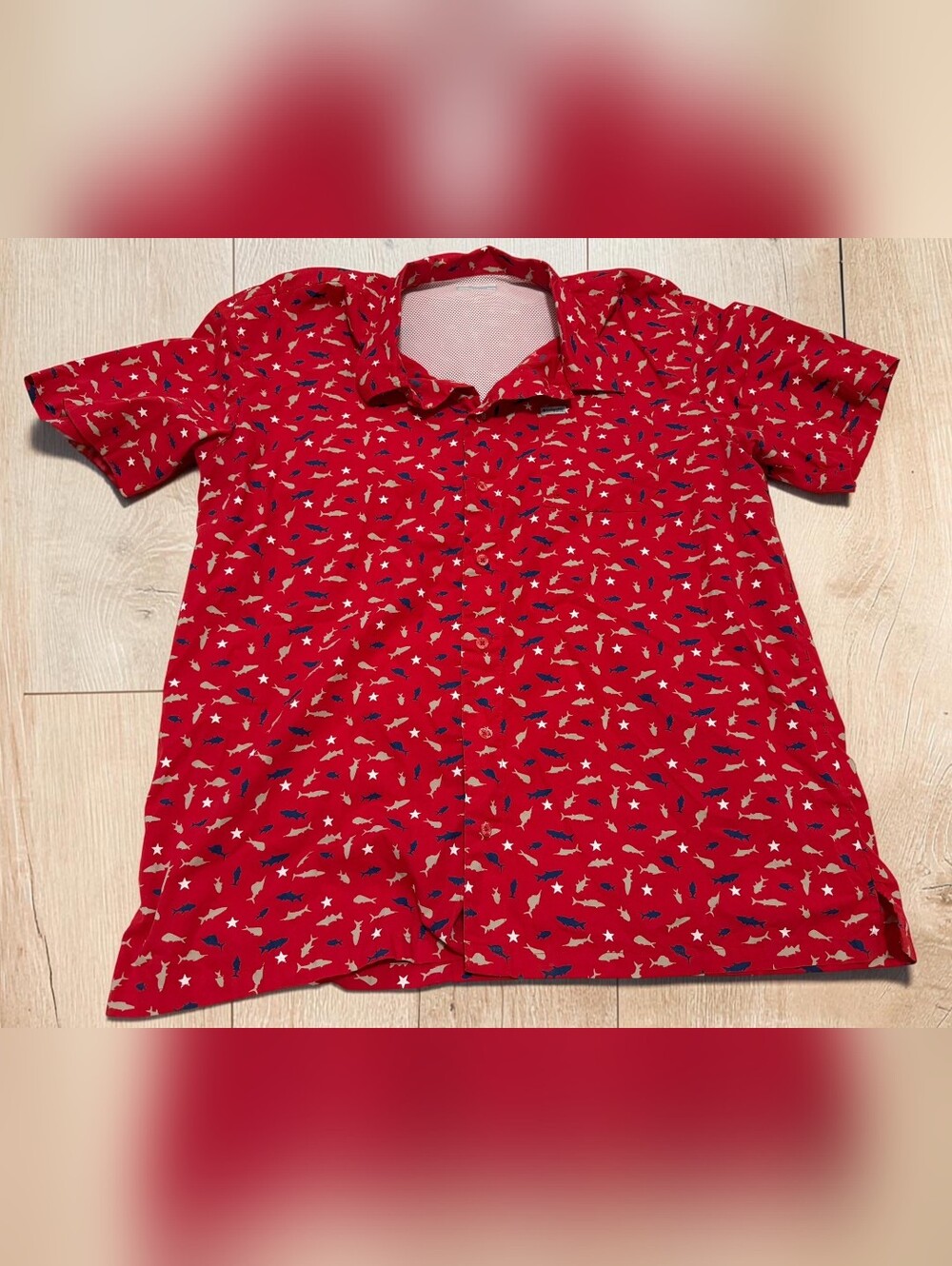 Columbia PFG Performance Fishing Gear Shirt Men's XL Red Fish Print Short Sleeve